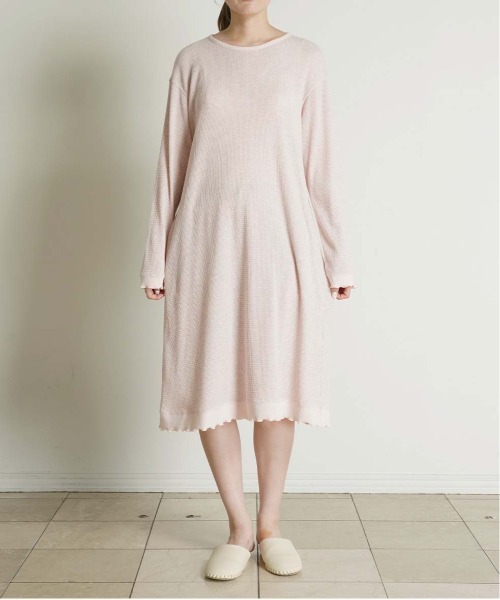 KID BLUE ホワイトフリース刺繍長袖ワンピースパジャマ - メルカリ