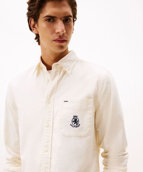 TOMMY HILFIGER（トミーヒルフィガー）の「ブラッシュオックスフォードクレストポケットシャツ（シャツ/ブラウス・メンズ・ホワイト/グリーン/ネイビー・MEDIUM/SMALL/X-LARGE/LARGE）」の8枚目の写真