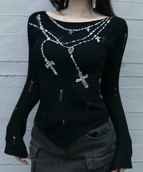 VEILA(ヴェイラ)の「クロスチェーンプリント ダメージカットアウトトップス(Tシャツ/カットソー・レディース・ブラック・フリー)」の10枚目の写真