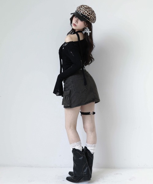 VEILA(ヴェイラ)の「クロスチェーンプリント ダメージカットアウトトップス(Tシャツ/カットソー・レディース・ブラック・フリー)」の18枚目の写真