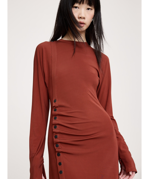 Banana Republic（バナナリパブリック）の「マット ジャージー ミディドレス（ワンピース・レディース・レッド系その他/ブラウン・XS/S/M/L）」の6枚目の写真