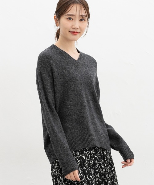 軽ふわっニット】Vネックニット（ニット/セーター）｜Honeys