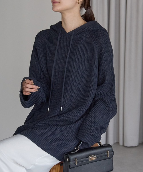 PREFERIR（プレフェリール）の「フーディー長袖 ロングニット（ニット/セーター・レディース・モカ/ネイビー/カーキ・LARGE/MEDIUM）」の5枚目の写真