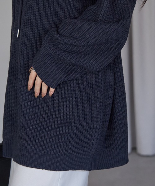 PREFERIR（プレフェリール）の「フーディー長袖 ロングニット（ニット/セーター・レディース・モカ/ネイビー/カーキ・LARGE/MEDIUM）」の13枚目の写真