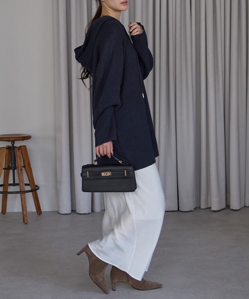 PREFERIR（プレフェリール）の「フーディー長袖 ロングニット（ニット/セーター・レディース・モカ/ネイビー/カーキ・LARGE/MEDIUM）」の15枚目の写真