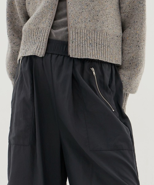 DRESSLAVE(ドレスレイブ)の「Sugar Rose / tuck design zip pants(タックデザインジップパンツ)(デニムパンツ・レディース・チャコールグレー・38)」の16枚目の写真