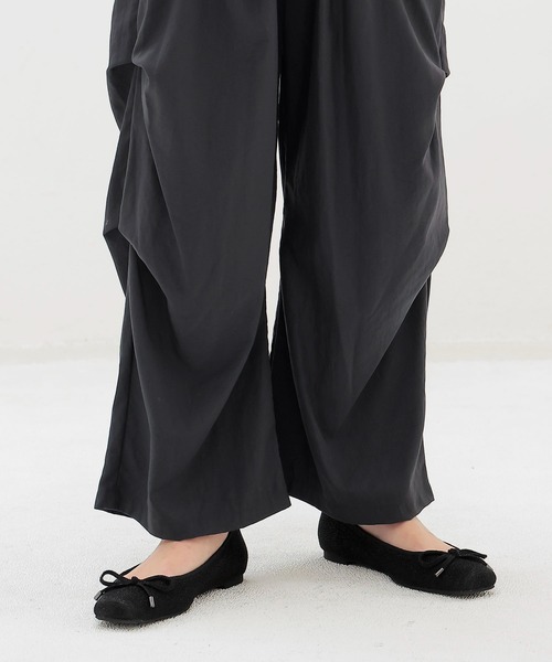 DRESSLAVE(ドレスレイブ)の「Sugar Rose / tuck design zip pants(タックデザインジップパンツ)(デニムパンツ・レディース・チャコールグレー・38)」の13枚目の写真