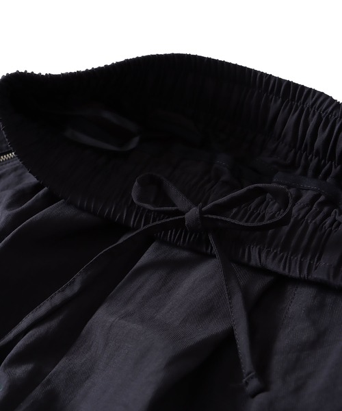 DRESSLAVE(ドレスレイブ)の「Sugar Rose / tuck design zip pants(タックデザインジップパンツ)(デニムパンツ・レディース・チャコールグレー・38)」の4枚目の写真