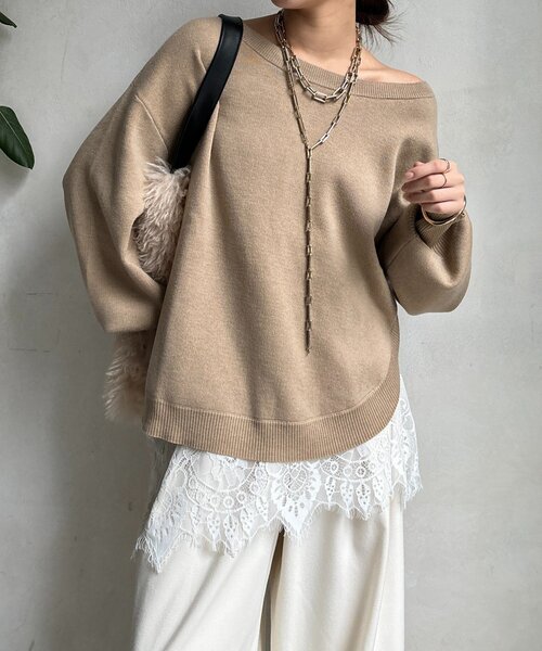DouDou（ドゥドゥ）の「レースキャミチュニック（シャツ/ブラウス・レディース・オフホワイト/ブラック/ネイビー・FREE）」の1枚目の写真