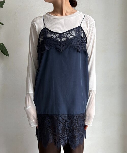 DouDou(ドゥドゥ)の「レースキャミチュニック(シャツ/ブラウス・レディース・オフホワイト/ブラック/ネイビー・FREE)」の12枚目の写真