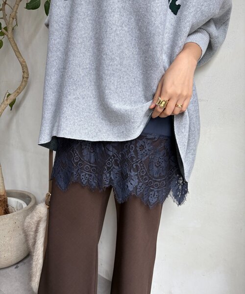 DouDou（ドゥドゥ）の「レースキャミチュニック（シャツ/ブラウス・レディース・オフホワイト/ブラック/ネイビー・FREE）」の6枚目の写真