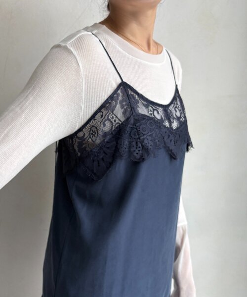 DouDou（ドゥドゥ）の「レースキャミチュニック（シャツ/ブラウス・レディース・オフホワイト/ブラック/ネイビー・FREE）」の13枚目の写真