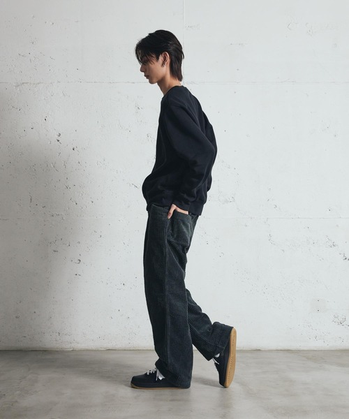 NIKE(ナイキ)の「ナイキ クラブ メンズ フリース クルー / Nike Club Men's Fleece Crew FN3887-010 Black(スウェット・メンズ・ブラック・2XL/XL/S/L/M)」の2枚目の写真