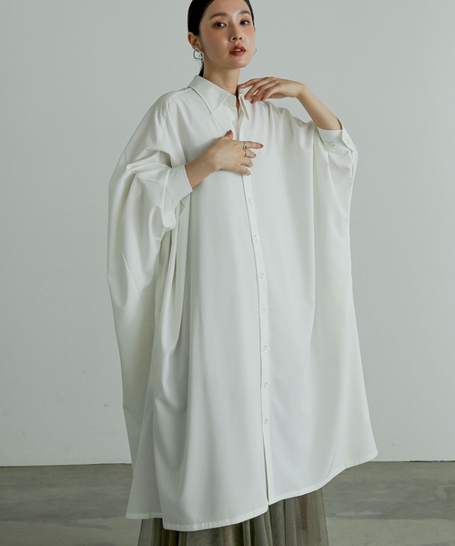 n'OrLABEL（ノアールレーベル）の「『ドルマンビッグシャツドレス』（ワンピース・レディース・ブラック/オフホワイト・FREE）」の2枚目の写真