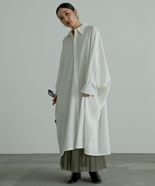 n'OrLABEL（ノアールレーベル）の「『ドルマンビッグシャツドレス』（ワンピース・レディース・ブラック/オフホワイト・FREE）」の8枚目の写真