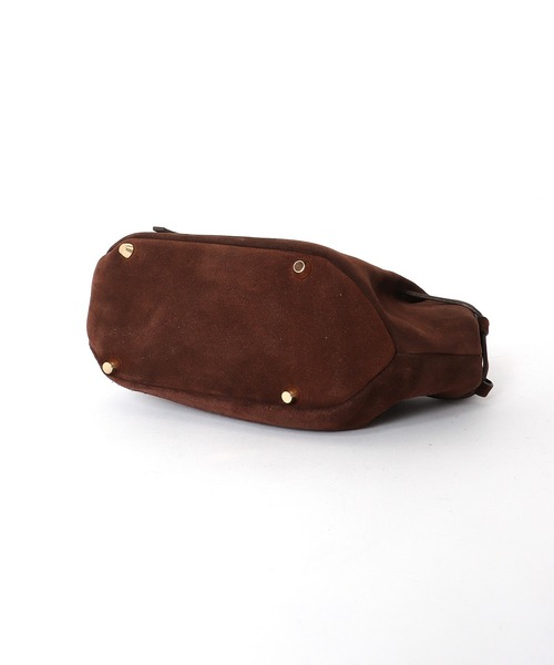 CHRISTIAN VILLA（クリスチャンヴィラ）の「タックベルトスウェードトートバッグ(S)6309【CHRISTIAN VILLA/クリスチャンヴィラ】（トートバッグ・レディース・ブラウン・フリー）」の5枚目の写真