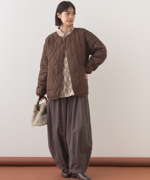 OMNES（オムネス）の「【BEAUTIFUL FRIDAY】キルティングノーカラージャケット（ノーカラージャケット・レディース・ブラック/ブラウン・FREE）」の21枚目の写真