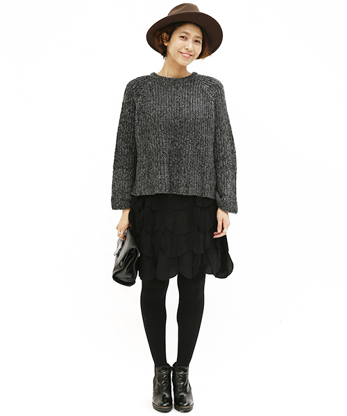 mystic（ミスティック）の「【mystic】畦ゆったりプルオーバー（ニット/セーター・レディース・グレー/ブラック/ボルドー/ピンク・ﾌﾘ-）」の12枚目の写真