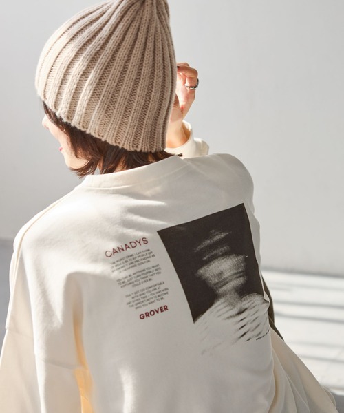 niko and...(ニコアンド)の「アソートグラフィックロングTシャツ(Tシャツ/カットソー・レディース・オフホワイト/ブラウン/ピンク/チャコール・MEDIUM/LARGE)」の2枚目の写真