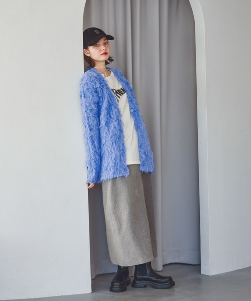 niko and...(ニコアンド)の「アソートグラフィックロングTシャツ(Tシャツ/カットソー・レディース・オフホワイト/ブラウン/ピンク/チャコール・MEDIUM/LARGE)」の9枚目の写真