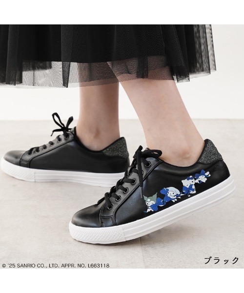 sanrio(サンリオ)の「sanrio/サンリオ リボンデザイン スニーカー 「ハローキティ、マイメロディ、シナモロール、クロミ」(スニーカー・レディース・ブラック/ホワイト系その他/ホワイト・S/M/L/LL)」の3枚目の写真