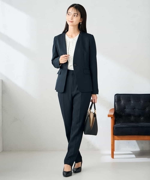 a.v.v（アーヴェヴェ）の「【洗える/イージーケア/ストレッチ】パウダーツイルVネックジャケット（ノーカラージャケット・レディース・ブラック/ブラウン/ネイビー・40/38/36/42/34）」の20枚目の写真