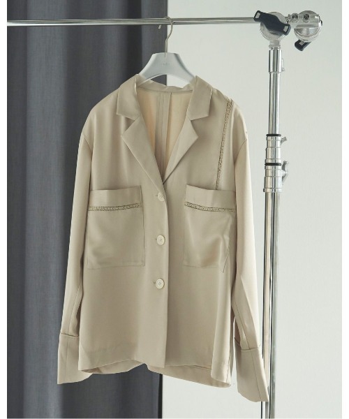 anuke(アンヌーク)の「anuke Satin Tailored Shirts 62520406(シャツ/ブラウス・レディース・ネイビー/オフホワイト・FREE)」の12枚目の写真