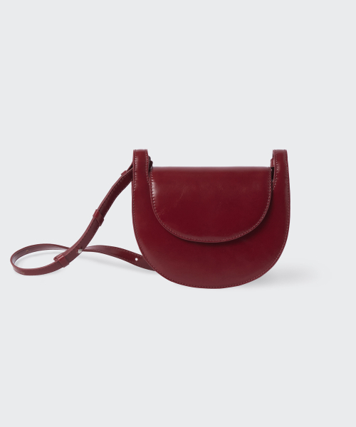 MUSINSA STANDARD WOMAN（ムシンサスタンダードウーマン）の「ウィメンズハーフムーンクロスバッグ[レッド]（メッセンジャーバッグ・レディース・その他・FREE）」の10枚目の写真