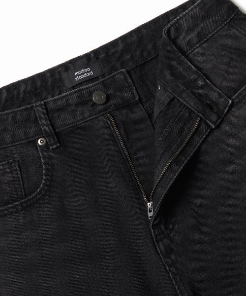 MUSINSA STANDARD（ムシンサスタンダード）の「エクストラワイドデニムパンツ [ウォッシュドブラック]（デニムパンツ・メンズ・その他・29/30/31/33/26/27/28/40/38/42/36/34/32）」の4枚目の写真