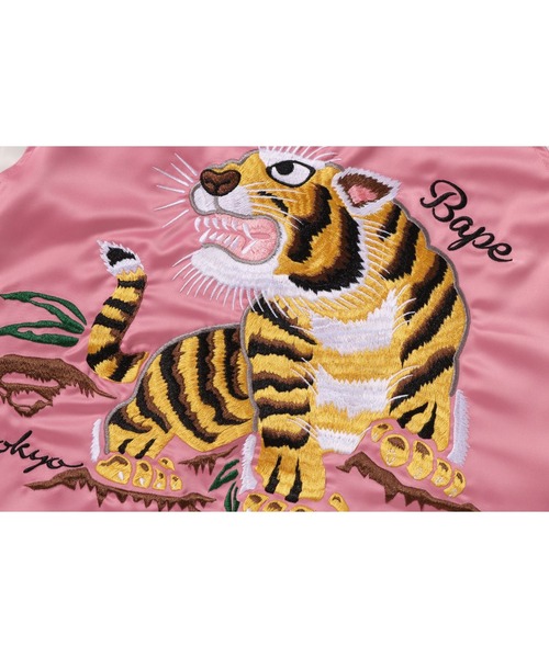 TIGER SOUVENIR JACKET（スカジャン）｜A BATHING APE（アベイシング
