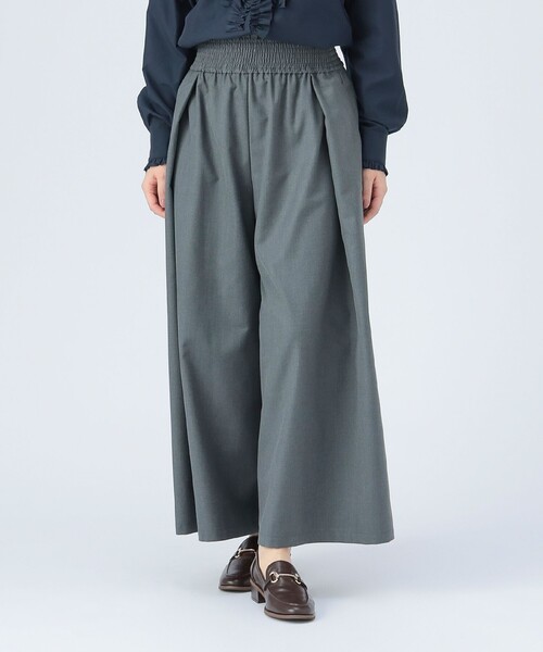 BEAMS HEART（ビームスハート）の「タック ワイドパンツ（その他パンツ・レディース・ライトブルー/チャコールグレー/ネイビー・FREE）」の2枚目の写真