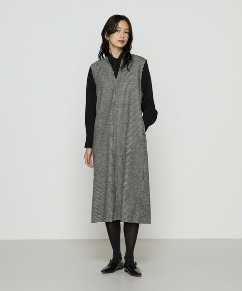 K.T KIYOKO TAKASE（キヨコタカセ）の「千鳥バランサー ジャンパードレス（ワンピース・レディース・ブラック系その他・9号/7号/11号）」の2枚目の写真