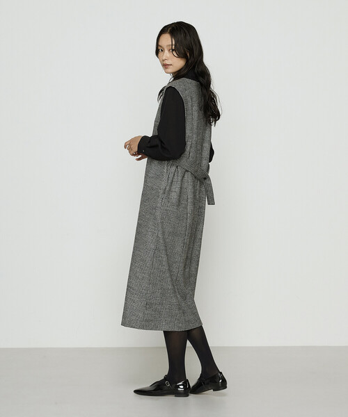 K.T KIYOKO TAKASE（キヨコタカセ）の「千鳥バランサー ジャンパードレス（ワンピース・レディース・ブラック系その他・9号/7号/11号）」の4枚目の写真