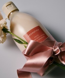 AROMATICA（アロマティカ）の「グレイスボディローションローズ&ゼラニウム（ボディケア/ボディクリーム）」