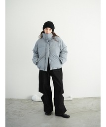 Katrin TOKYO（カトリーントーキョー）の「slit curve denim（デニムパンツ）」