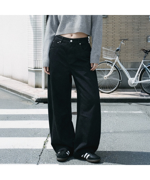 ANOLORCODE WOMAN(アナルロコード ウーマン)の「ロー カーブド ワイドパンツ (3カラー)(その他パンツ・レディース・アイボリー/ベージュ/ブラック・LARGE/SMALL/MEDIUM)」の3枚目の写真