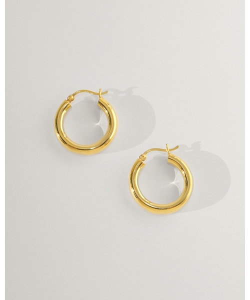 ANOTHERLAYER（アナザーレイヤー）の「Large Daily Bold Earring - Gold (silver925)（ピアス（両耳用）・レディース・その他・FREE）」の2枚目の写真