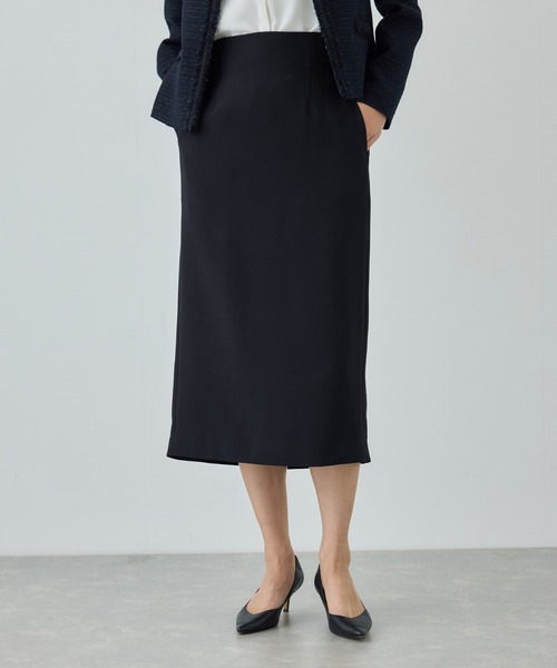 ROPE'（ロペ）の「トリアセダブルクロス ハイウエストタイトスカート/イージーケア・セットアップ対応・26SS（スカート・レディース・ベージュ/ネイビー・36/38/40）」の5枚目の写真