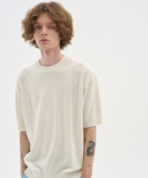 BLOND9(ブロンドナイン)の「ソフトケーブルラウンド半袖ニット_アイボリー(ニット/セーター・メンズ・その他・MEDIUM/LARGE/X-LARGE)」の3枚目の写真