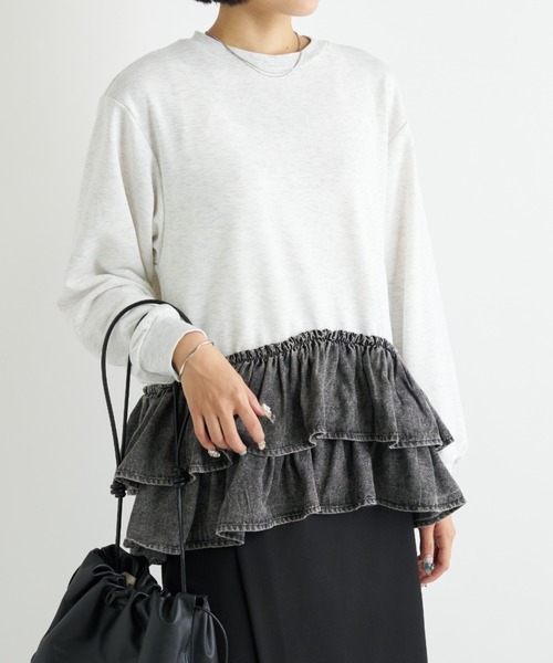 A.D.C.L.（エーディーシーエル）の「デニムフリル切替 裏毛プルオーバー（Tシャツ/カットソー・レディース・ブルー/ブラック・L/M）」の4枚目の写真
