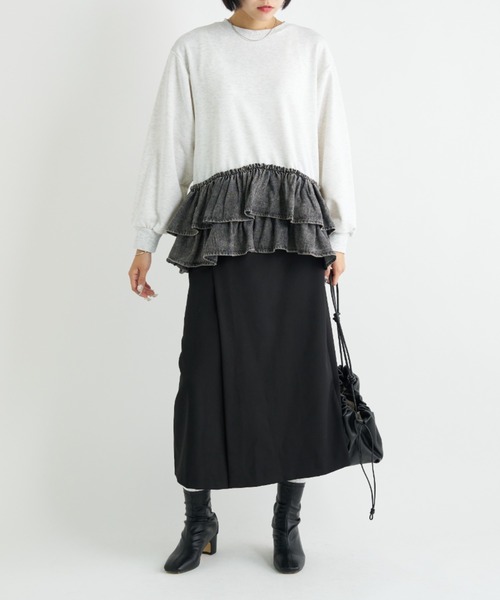 A.D.C.L.（エーディーシーエル）の「デニムフリル切替 裏毛プルオーバー（Tシャツ/カットソー・レディース・ブルー/ブラック・L/M）」の10枚目の写真