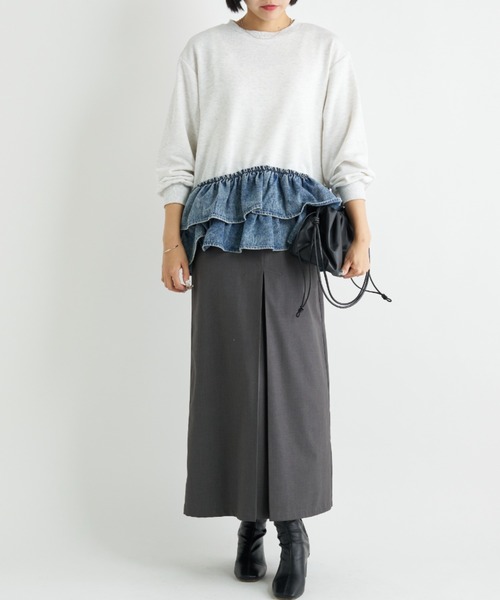 A.D.C.L.（エーディーシーエル）の「デニムフリル切替 裏毛プルオーバー（Tシャツ/カットソー・レディース・ブルー/ブラック・L/M）」の18枚目の写真