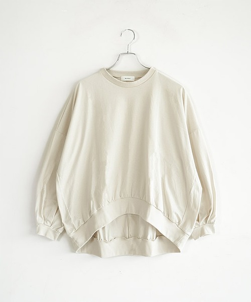SOLAMONAT(ソラモナ)の「ジェラート天竺 長袖コクーンプルオーバー(Tシャツ/カットソー・レディース・ダークネイビー/グレイッシュベージュ/チャコールグレー/ホワイト/ブラック・FREE)」の9枚目の写真