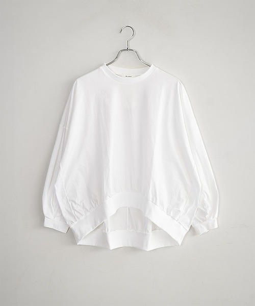 SOLAMONAT(ソラモナ)の「ジェラート天竺 長袖コクーンプルオーバー(Tシャツ/カットソー・レディース・ダークネイビー/グレイッシュベージュ/チャコールグレー/ホワイト/ブラック・FREE)」の6枚目の写真