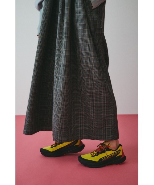 HeRIN.CYE(ヘリンドットサイ)の「Flare tuck all in one フレアタックオールインワン(つなぎ/オールインワン・レディース・ブラック/グレー系その他・36/38)」の15枚目の写真