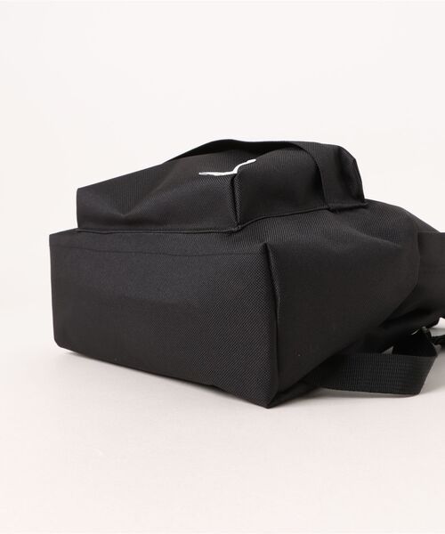 GROOVY COLORS(グルービーカラーズ)の「BUDDY Day Pack(バックパック/リュック・キッズ・ブラック・FREE)」の3枚目の写真