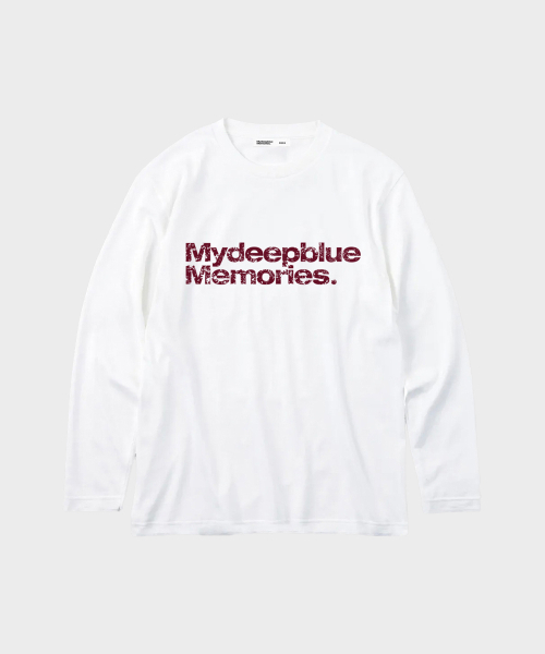 mydeepbluememories(マイディープブルーメモリーズ)の「MM TEXT LONG SLEEVE TEE(NAVY)(Tシャツ/カットソー・レディース・ネイビー・FREE/MENS)」の2枚目の写真