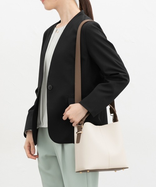 Honeys(ハニーズ)の「ワンハンドルバッグ(ハンドバッグ・レディース・グレー系その他/ブラック系その他/ネイビー系/ホワイト系その他・FREE)」の5枚目の写真