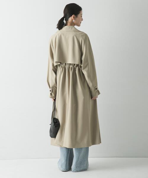 URBAN RESEARCH(アーバンリサーチ)の「『撥水/UVカット』ドロストトレンチコート(トレンチコート・レディース・ライトグレー/ブラック/ベージュ・38/36)」の11枚目の写真