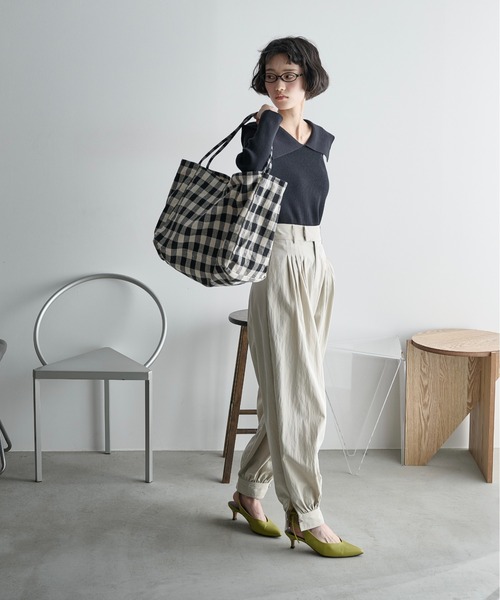 THE YOn（ザヨン）の「ギンガムチェックビッグトート（トートバッグ・レディース・ブルー/ブラック・FREE）」の17枚目の写真